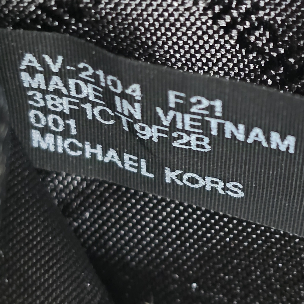 Michael Kors Jet Set Logo Medium Bifold Black Wallet - Picture 4 of 6
